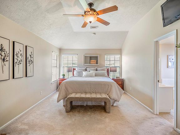 5th image of 16207 Indian Cypress Dr