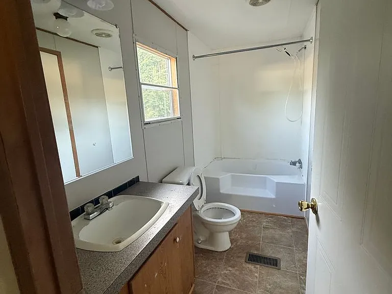 3602 Wellington Ln — Photo 68