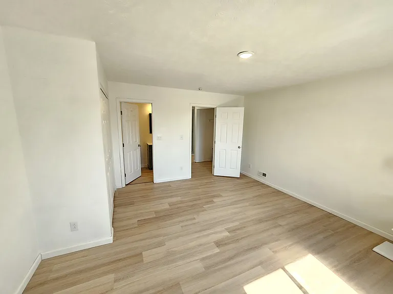 30 Westhaven Dr — Photo 30