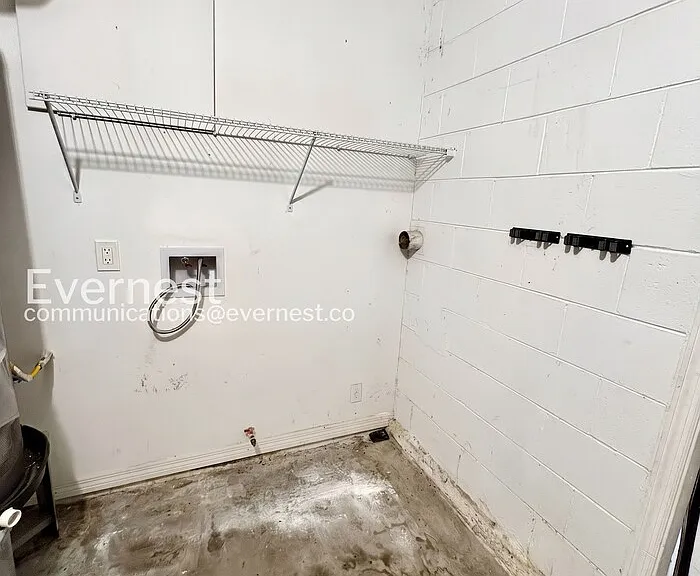 7870 Pine Fork Dr — Photo 16