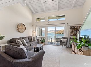 104 Spader Bay Rd #55, Chelan, WA 98816