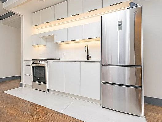 1st image of 1074 Bergen St #1B