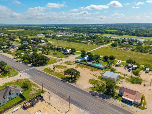 0 Broadway St #17-18-22, Mertzon, TX 76941