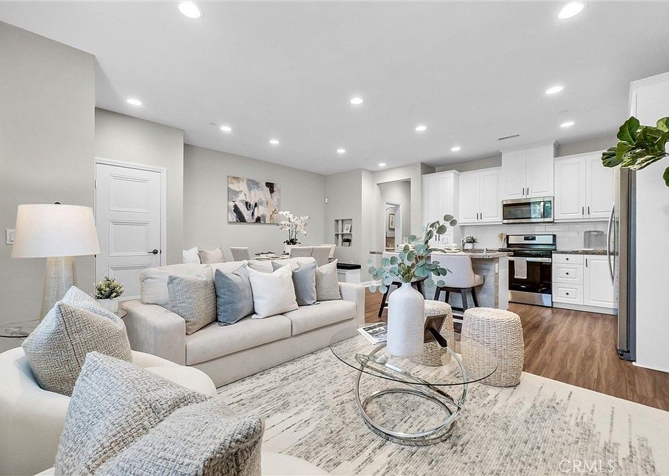 1st image of 3662 E Moonlight St #82