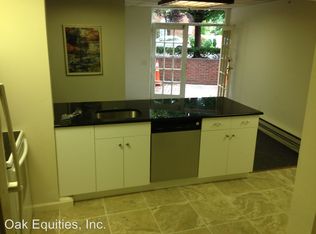 4242 39th St NW APT A, Washington, DC 20016