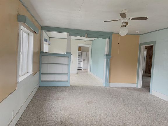 2nd image of 310 Delwood St