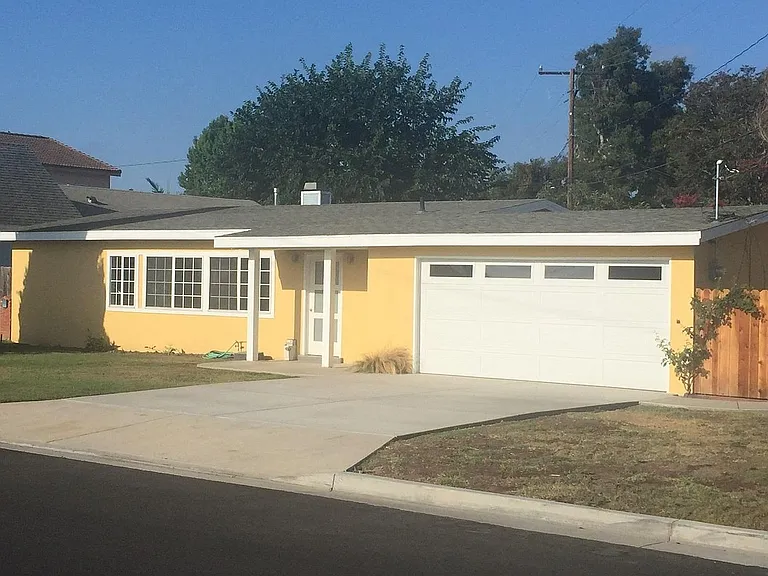 14111 Barber St — Photo 1
