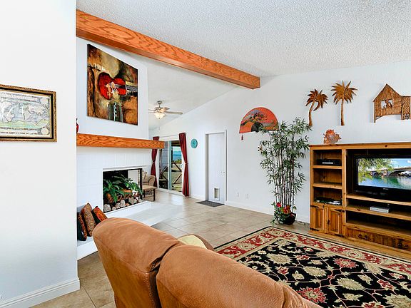 5th image of 2790 Bamboo Dr
