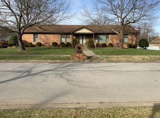 3301 Pastern Ct, Lexington, KY 40513