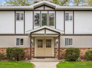 102C Village Place Dr, Roscommon, MI 48653