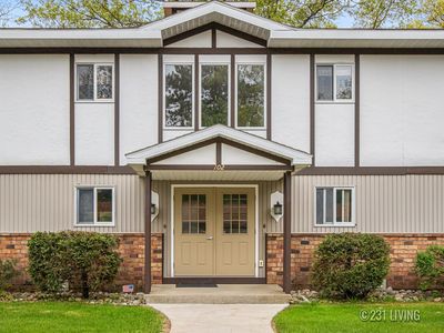 102C Village Place Dr, Roscommon, MI, 48653