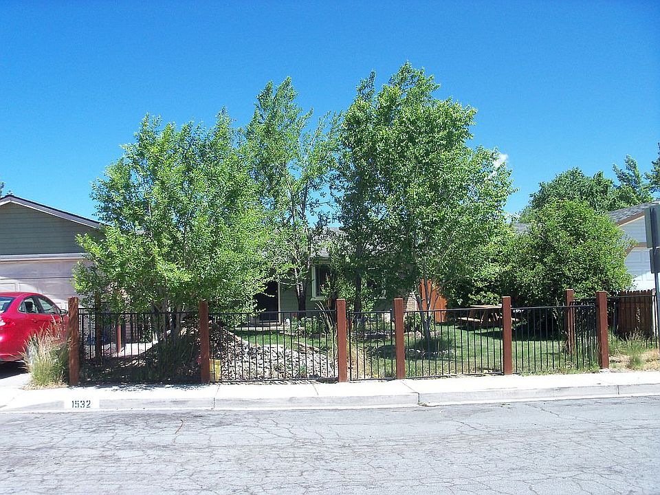 2nd image of 1532 Slide Mountain Dr