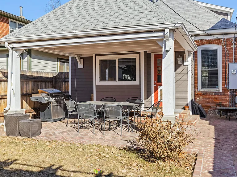 795 S Clarkson St — Photo 26