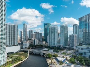 690 SW 1st Ct, Miami, FL 33130