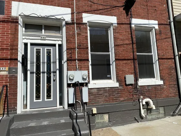 245 45th St APT 1, Pittsburgh, PA 15201