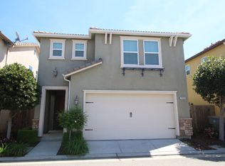 1529 N Rendezvous Way, Clovis, CA 93619