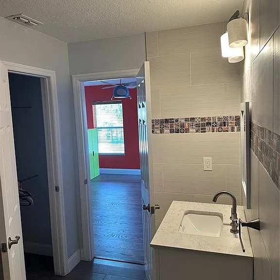 10018 Chorlton Cir — Photo 54
