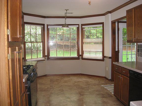 2nd image of 1623 Pine Creek Way