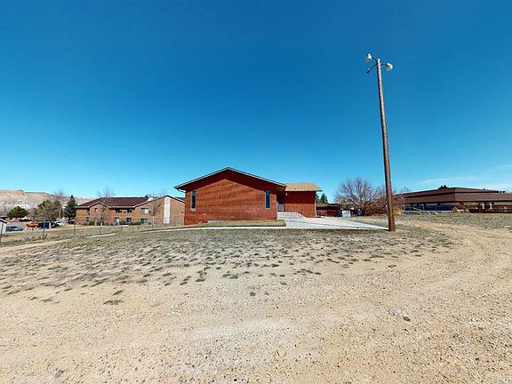 4th image of 1030 Medicine Bow Dr