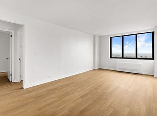 150 E 55th St #5H, New York, NY 10022