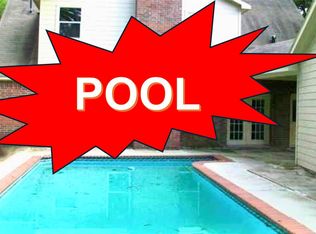 10538 Huntington View Dr, Houston, TX 77099