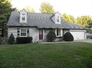 6088 Magnolia Dr, Newburgh, IN 47630