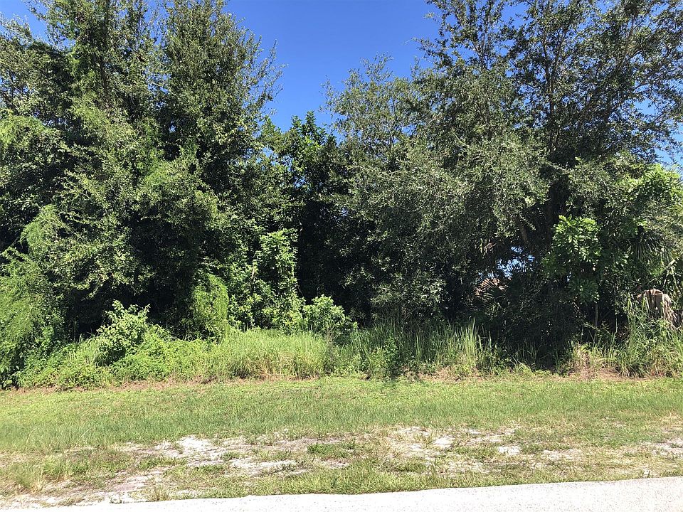 1st image of 1999 SW Monterrey Ln