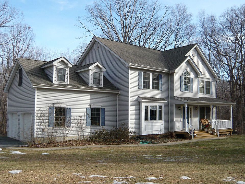 Country Road Location