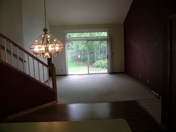 4th image of 14140 Lenox Dr