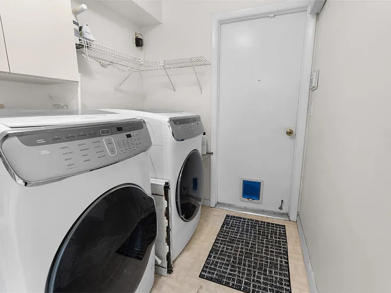 Laundry Room Cabinet