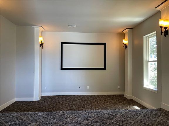 4th image of 2432 Scenic Ct