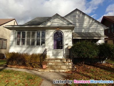 1877 Juliet Ave, Saint Paul, MN, 55105