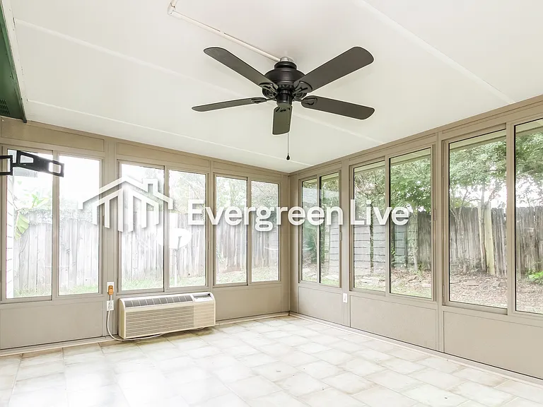 2800 Maryland Cir W — Photo 8