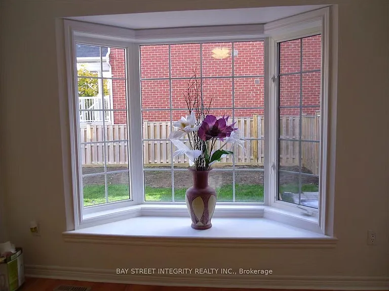 198 Dean Burton Ln — Photo 16