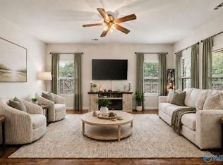 129 Branton Ct, New Market, AL 35761