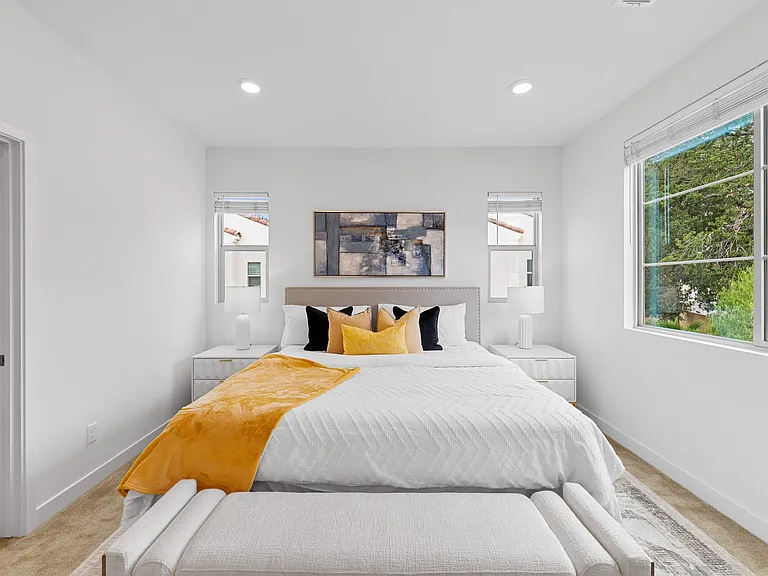35 Bedford Ct — Photo 21