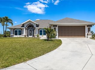 1729 NE 18th Pl, Cape Coral, FL 33909