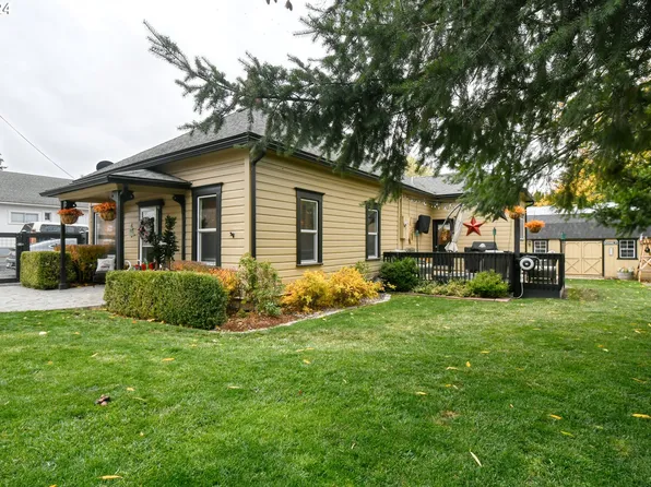 411 N Water St, Weston, OR 97886