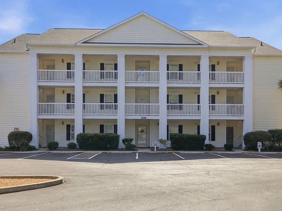 1st image of 627 Woodmoor Dr. #203