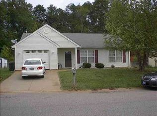221 Spring St, Duncan, SC 29334