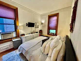 Rented by Bond New York