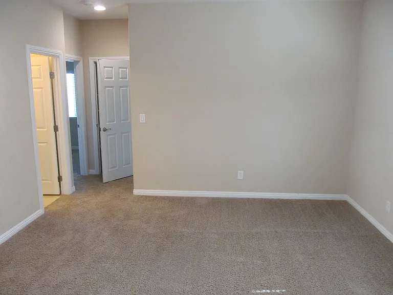 8455 Blacktip Ave — Photo 14