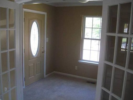 5th image of 428 Catalpa Ave