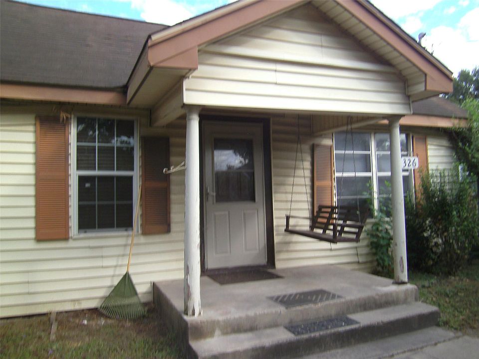 1st image of 326 N Burr St