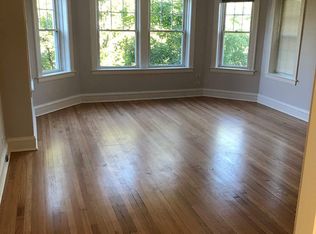 6251 N Claremont Ave APT 3, Chicago, IL 60659