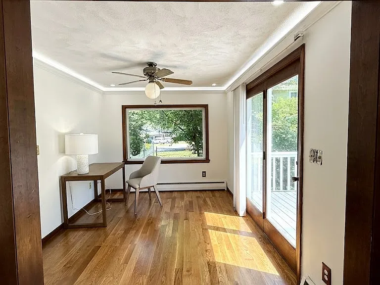 2 Sherwood Dr — Photo 10