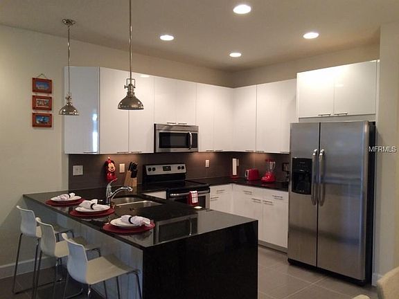 3rd image of 17329 Serenidad Blvd