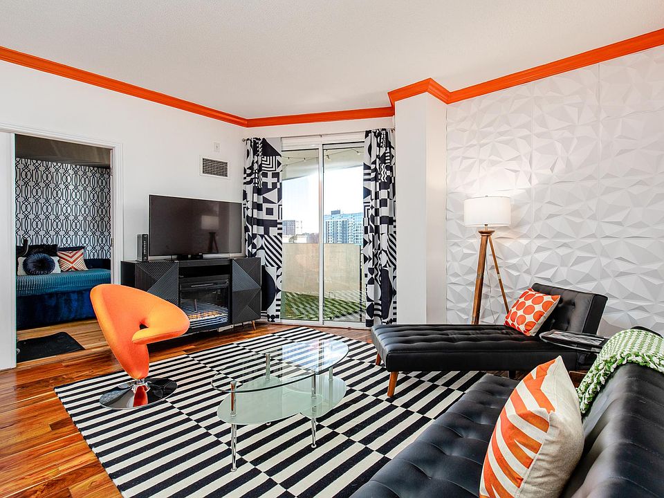 1st image of 601 W 11th Ave APT 1106