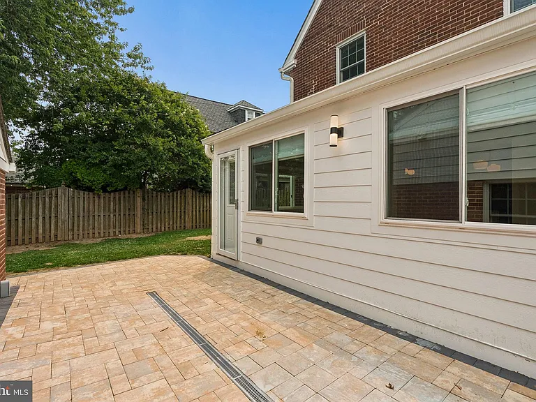 418 Murdock Rd — Photo 39