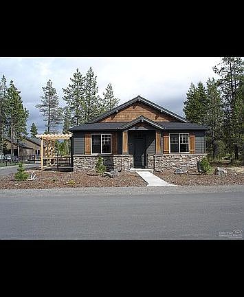 3rd image of 51876 Fordham Dr